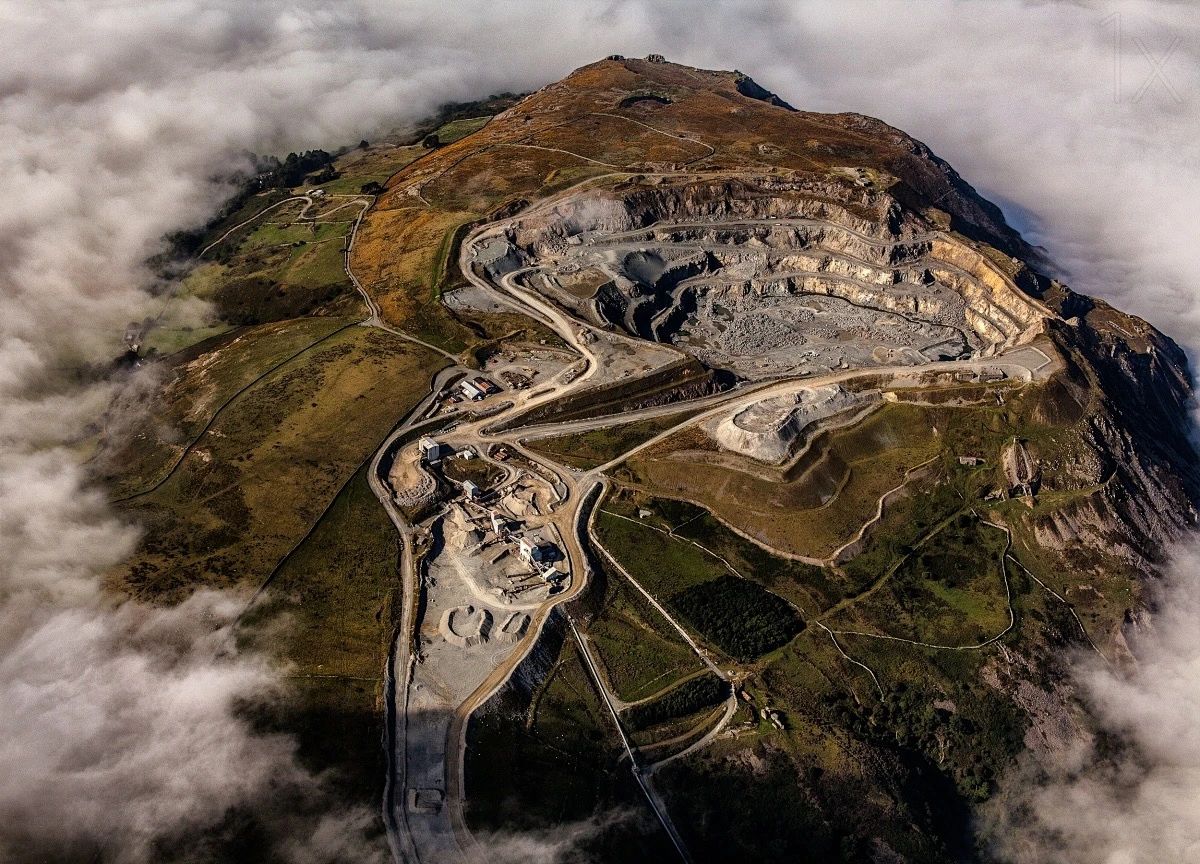 聚焦智能化升级：博立智新三方战略合作助力矿山产业变革